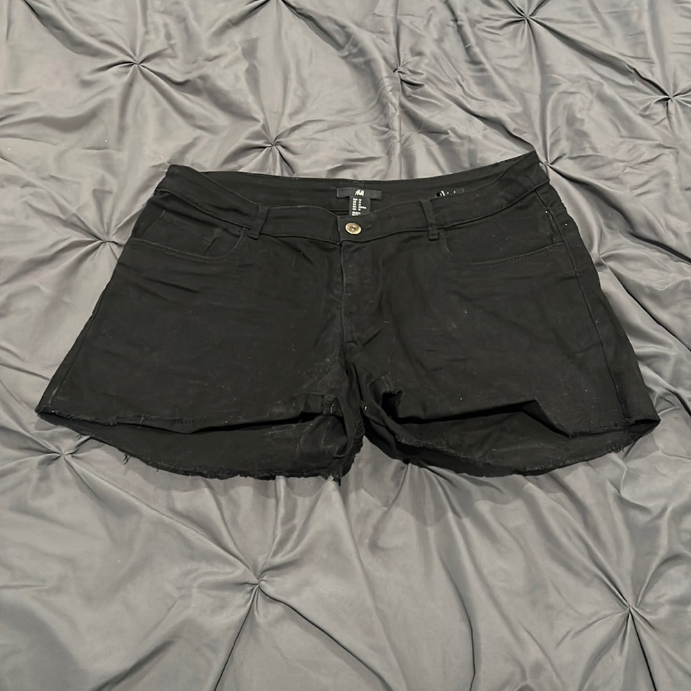 Pre loved H & M shorts